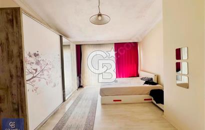 Sarımsaklı Yalıkent Sitesinde Teraslı Satılık Daire
