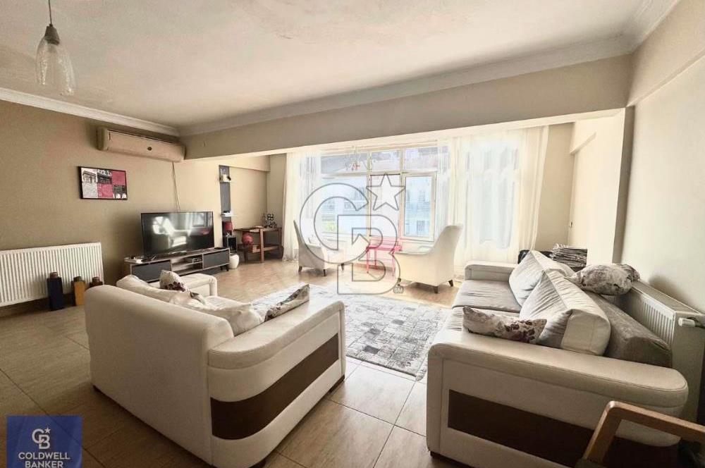 Sarımsaklı Yalıkent Sitesinde Teraslı Satılık Daire