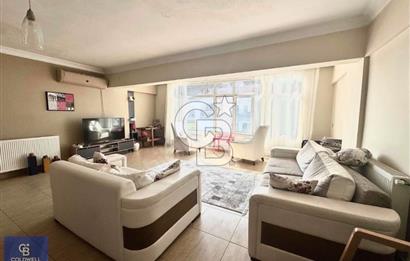 Sarımsaklı Yalıkent Sitesinde Teraslı Satılık Daire