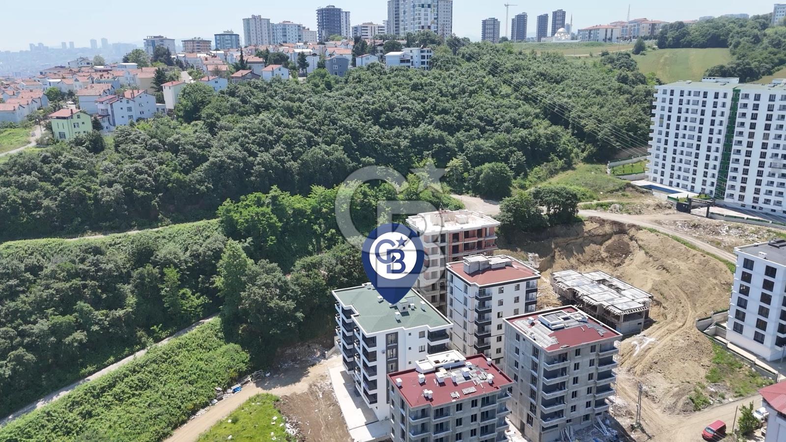 Körfez'de Tramwaya Yakın Satılık Daire