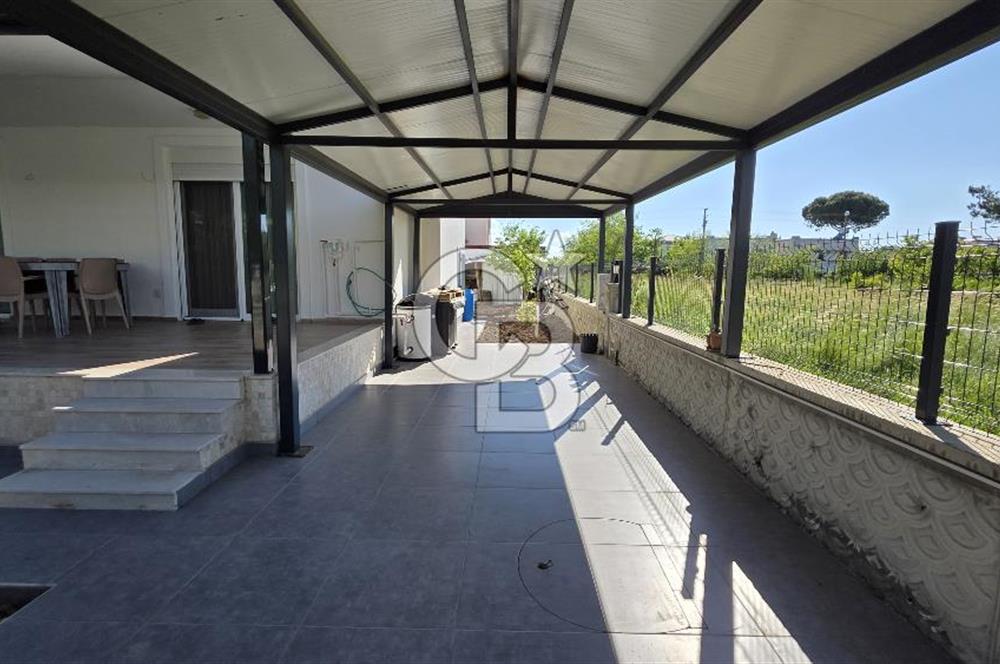 Ayvalık Altınova da Deniz Manzaralı Asansörlü 5+1 Satılık Villa 