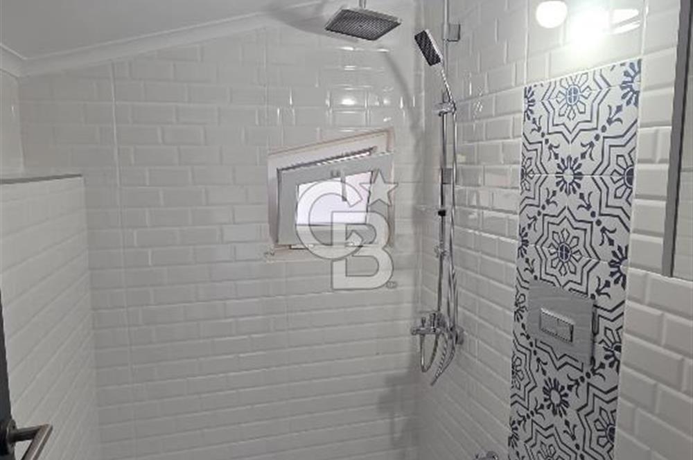 Ayvalık Altınova da Deniz Manzaralı Asansörlü 5+1 Satılık Villa 