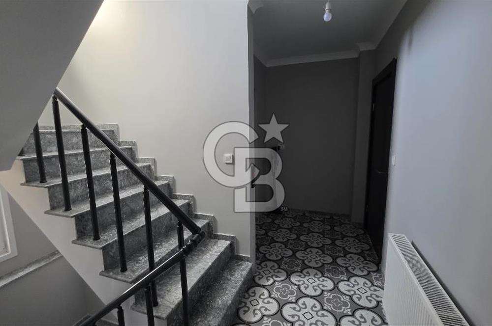 Ayvalık Altınova da Deniz Manzaralı Asansörlü 5+1 Satılık Villa 