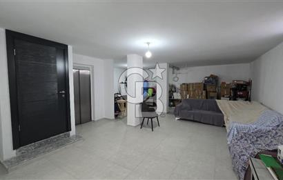 Ayvalık Altınova da Deniz Manzaralı Asansörlü 5+1 Satılık Villa 