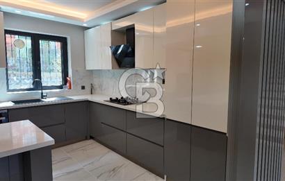 Acar Beytepe Sitesinde Bakımlı, 3 Katlı, Bahçeli 4+1 Villa