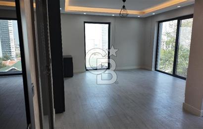 Acar Beytepe Sitesinde Bakımlı, 3 Katlı, Bahçeli 4+1 Villa