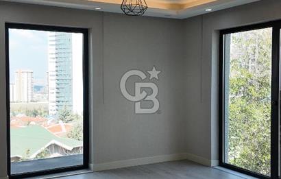 Acar Beytepe Sitesinde Bakımlı, 3 Katlı, Bahçeli 4+1 Villa