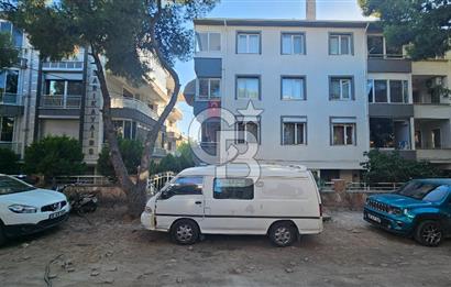 150 Evler Mahallesi'nde Sahile Yakın Eşyalı Kiralık 3+1 Daire