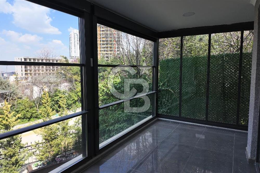 Acar Beytepe Sitesinde Bakımlı, 3 Katlı, Bahçeli 4+1 Villa