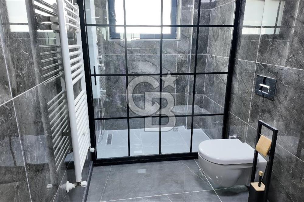 Acar Beytepe Sitesinde Bakımlı, 3 Katlı, Bahçeli 4+1 Villa