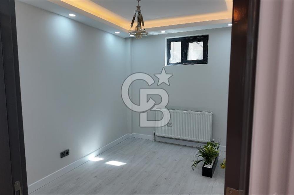 Acar Beytepe Sitesinde Bakımlı, 3 Katlı, Bahçeli 4+1 Villa