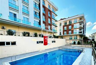BEYLİKDÜZÜ ŞEHRİ BEYAZ 2 SİTESİNDE MÜSTAKİL BAHÇELİ 4+1 SATILIK - 2 - 358615