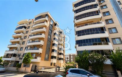 BAYRAKLI'DA SİTE İÇERİSİNDE FERAH SATILIK 3+1 DAİRE