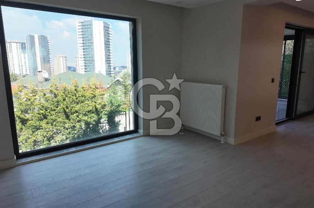 Acar Beytepe Sitesinde Bakımlı, 3 Katlı, Bahçeli 4+1 Villa