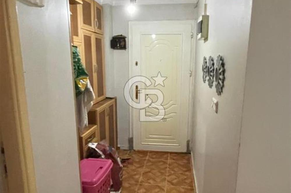 Karakayalar Mevkiin'de Köşe Parsel Bağımsız Girişli Fırsat Villa