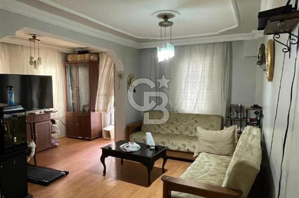 Karakayalar Mevkiin'de Köşe Parsel Bağımsız Girişli Fırsat Villa