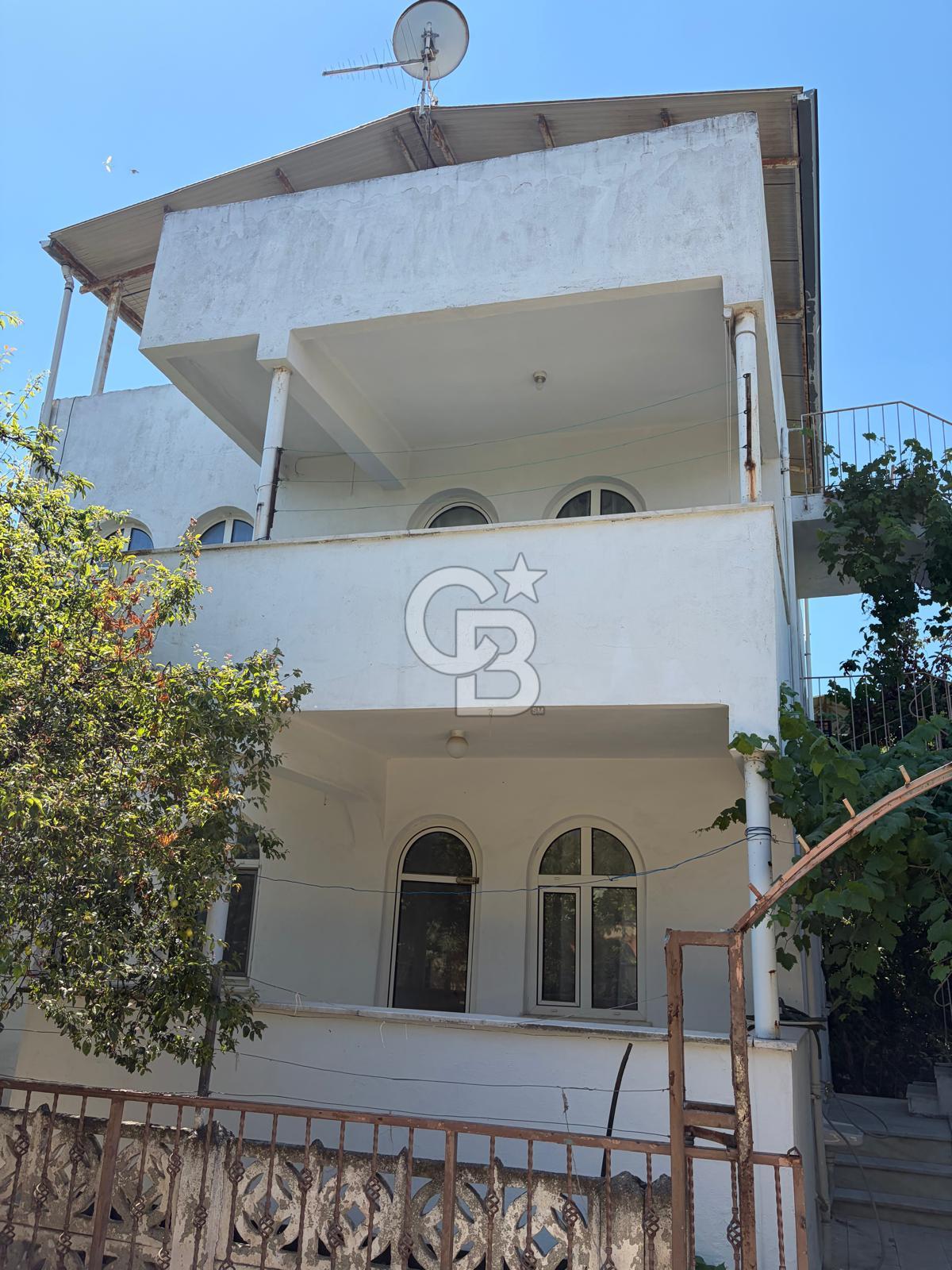 COLDWELL BANKER SILVERDAN GEMLİK KUMSAS'DA SATILIK MÜSTAKİL BİNA