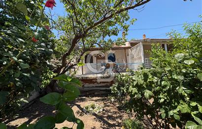Karaburun Efes Sitesinde Deniz Manzarlı Satılık Müstakil