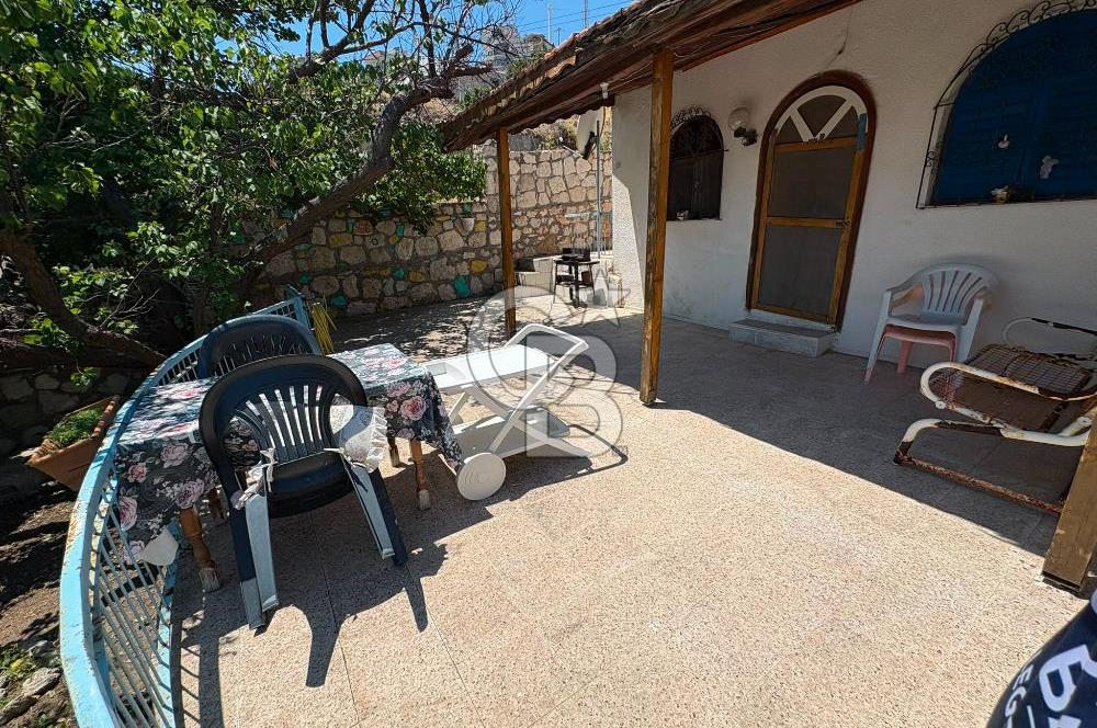 Karaburun Efes Sitesinde Deniz Manzarlı Satılık Müstakil