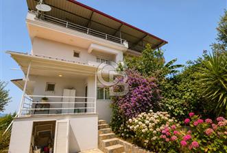 Güzelbahçe Çamlı Dadaşkent sitesinde Fırsat Villa - 7 - 358634