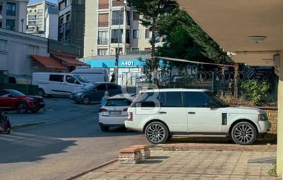 Tuzla Aydınlı Mahallesinde, merkezi konumda satılık dükkan.