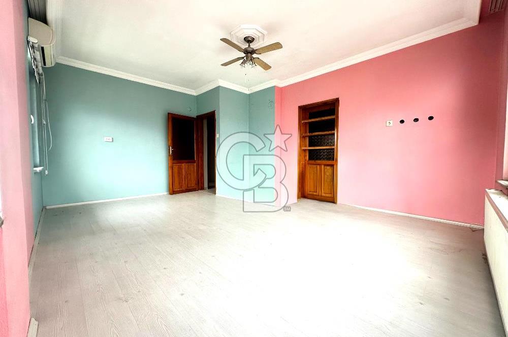 DERİNCE İBNİSİNA'DA GENİŞ VE MANZARALI 3+1 SATILIK DAİRE