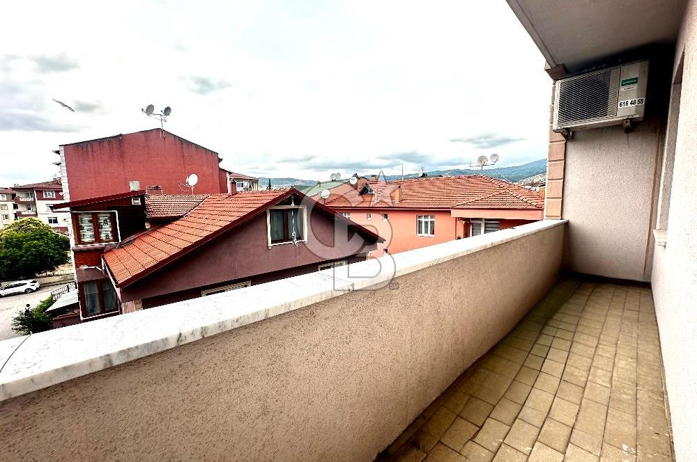 DERİNCE İBNİSİNA'DA GENİŞ VE MANZARALI 3+1 SATILIK DAİRE