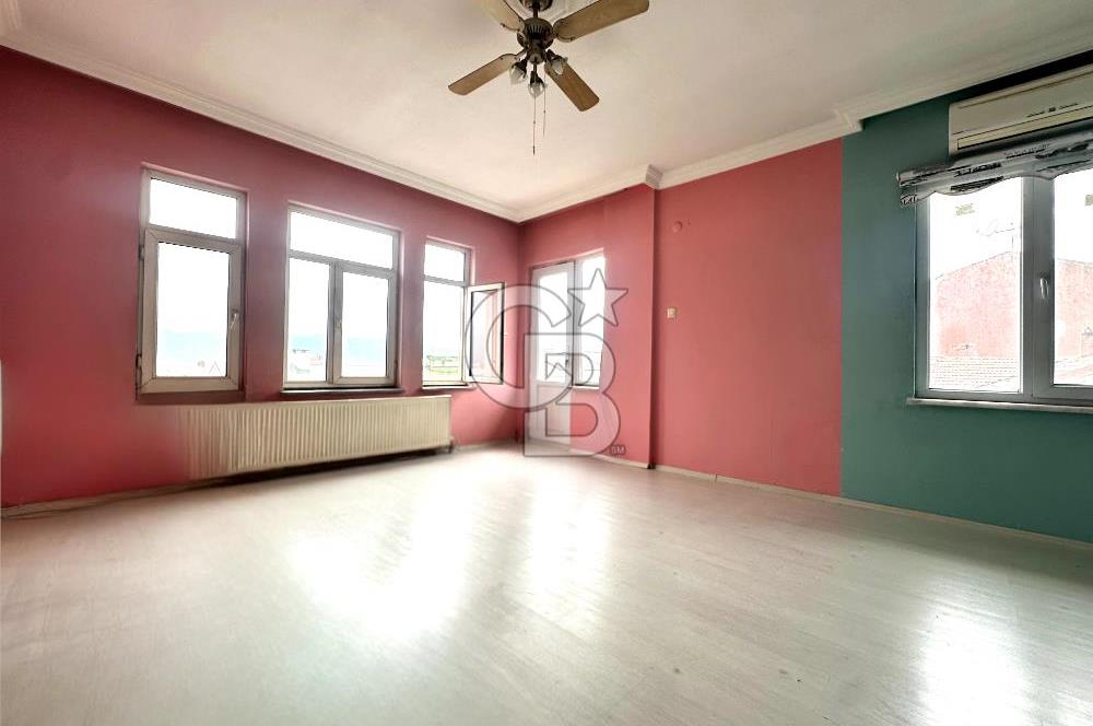 DERİNCE İBNİSİNA'DA GENİŞ VE MANZARALI 3+1 SATILIK DAİRE