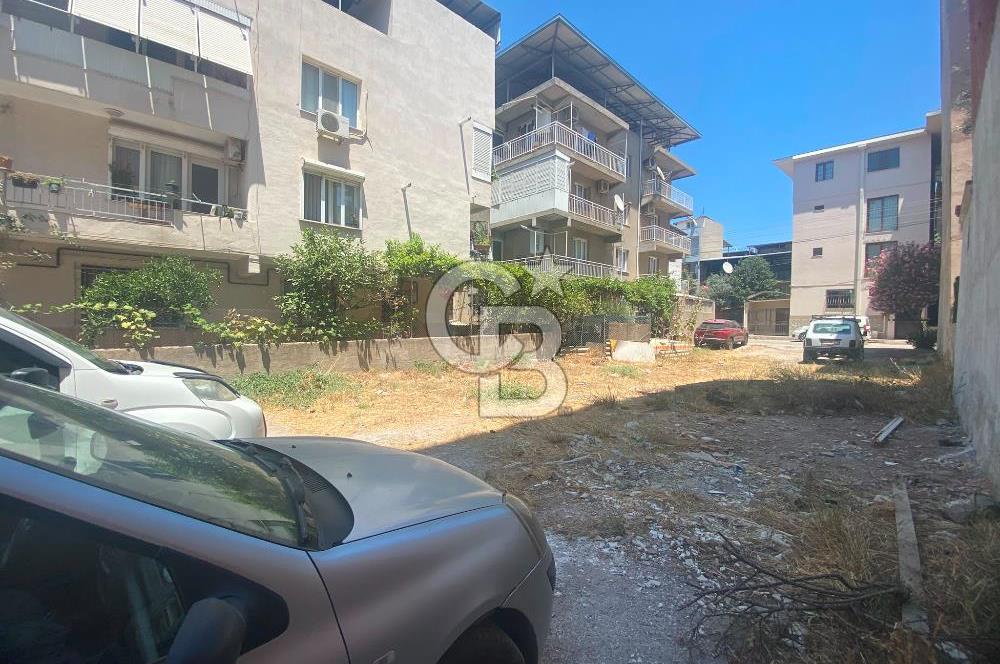 BORNOVA ÜMİT MAHALLESİ MÜSTAKİL TAPULU 158 M2 ARSA 