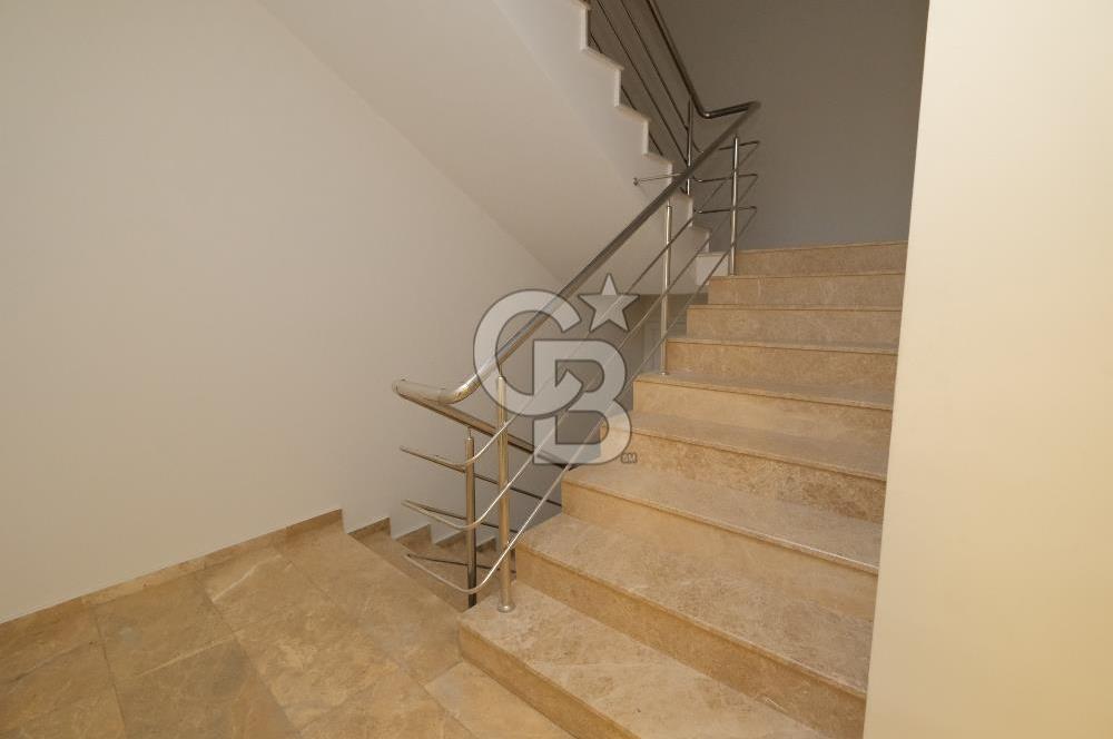 BORNOVA ERGENE’DE SEDEFTEPE VADİ EVLERİNDE SATILIK 3+1 DAİRE