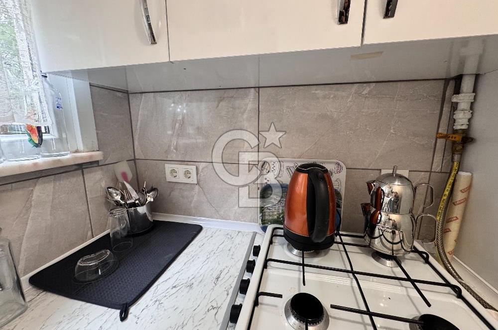 KADIKÖY CAFERAĞA'DA BALKONLU 2+1 KİRALIK DAİRE