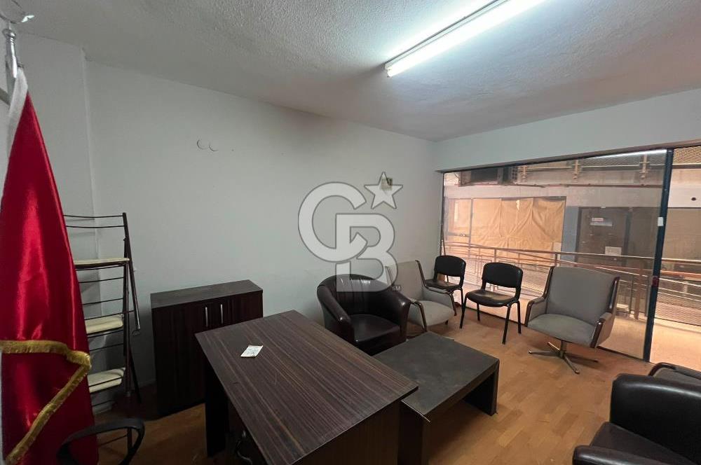 KONAK KEMERALTI'NDA 1+0 KİRALIK 30m2 EŞYALI OFİS