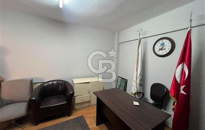KONAK KEMERALTI'NDA 1+0 KİRALIK 30m2 EŞYALI OFİS