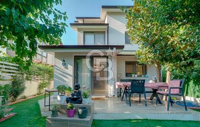 Urla Atatürk Mah.Denize 150 m Satılık Villa