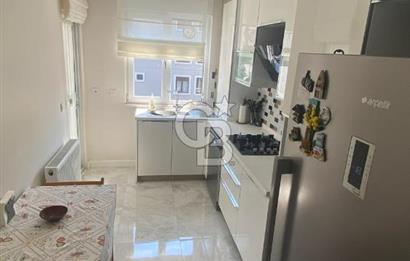 Kadıköy Evlendirme Sarayı Yanı Genç Binada 3+1 Satılık Diare