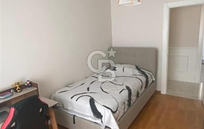 Kadıköy Evlendirme Sarayı Yanı Genç Binada 3+1 Satılık Diare