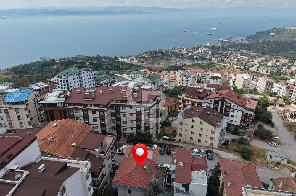 GEBZE BARIŞ MAHALLESİ SATILIK 4+2 LÜKS VİLLA | ŞÖMİNELİ