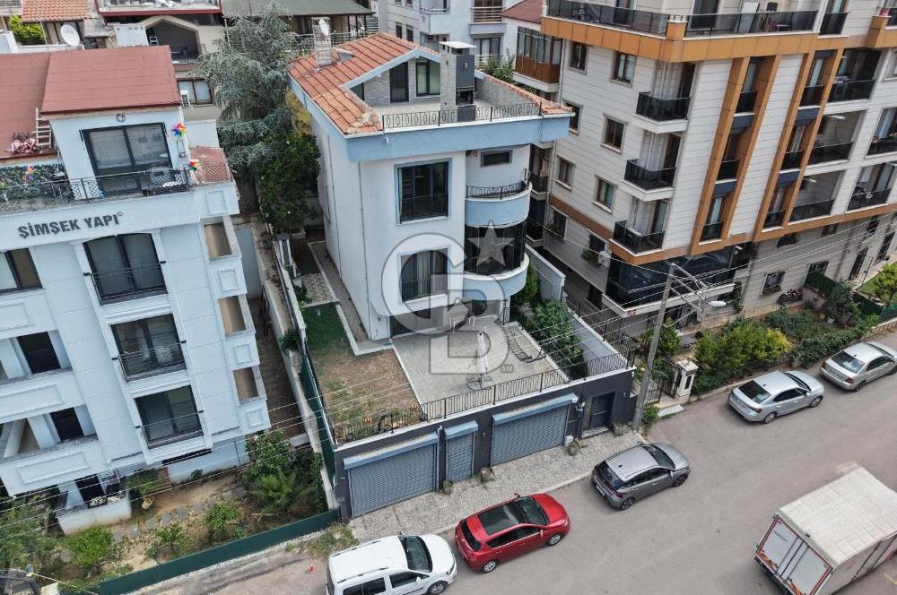 GEBZE BARIŞ MAHALLESİ SATILIK 4+2 LÜKS VİLLA | ŞÖMİNELİ