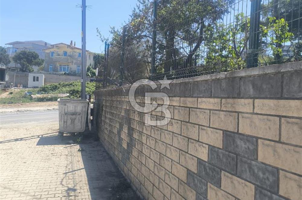DENİZLE İÇ İÇE SATILIK KOMPLE BİNA FIRSATI