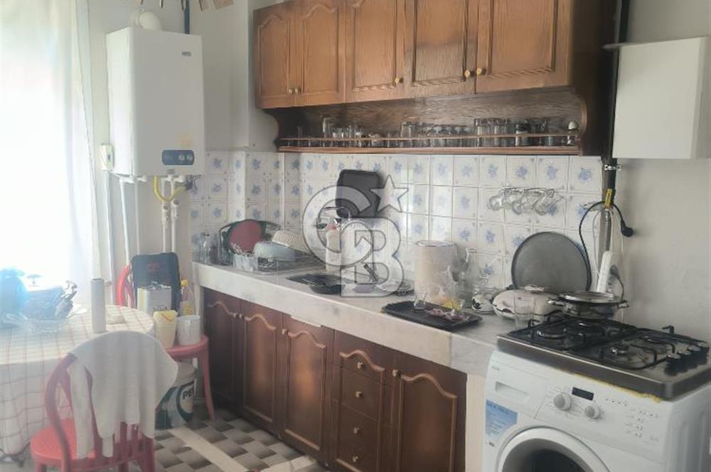 DENİZLE İÇ İÇE SATILIK KOMPLE BİNA FIRSATI
