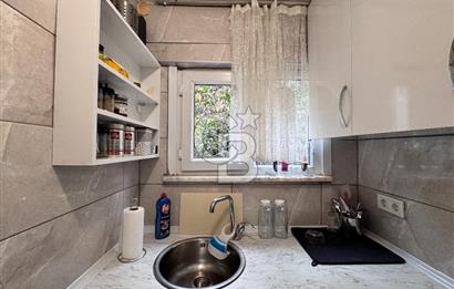 KADIKÖY CAFERAĞA'DA BALKONLU 2+1 KİRALIK DAİRE