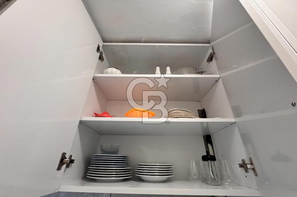 KADIKÖY CAFERAĞA'DA BALKONLU 2+1 KİRALIK DAİRE