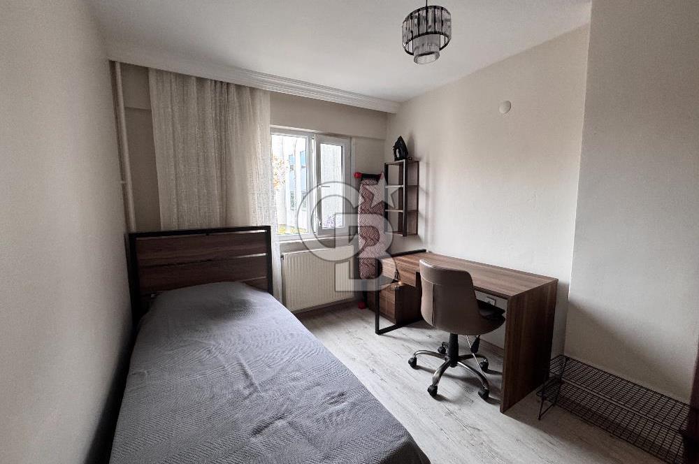 KADIKÖY CAFERAĞA'DA BALKONLU 2+1 KİRALIK DAİRE