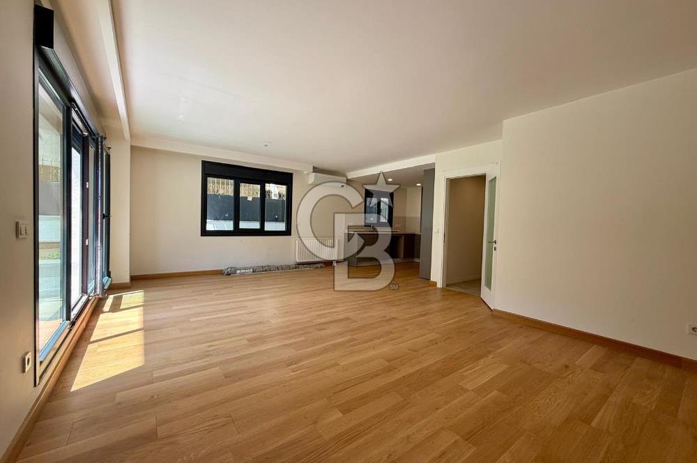 Caddebostan Yalı Parseli Satılık 3+1 Bahçe Katı