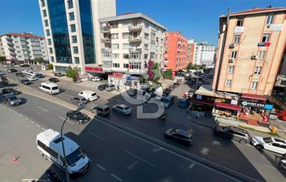 CADDE ÜZERİ METRO DURAGI YAKININDA MASRAFSIZ OFİS KATI