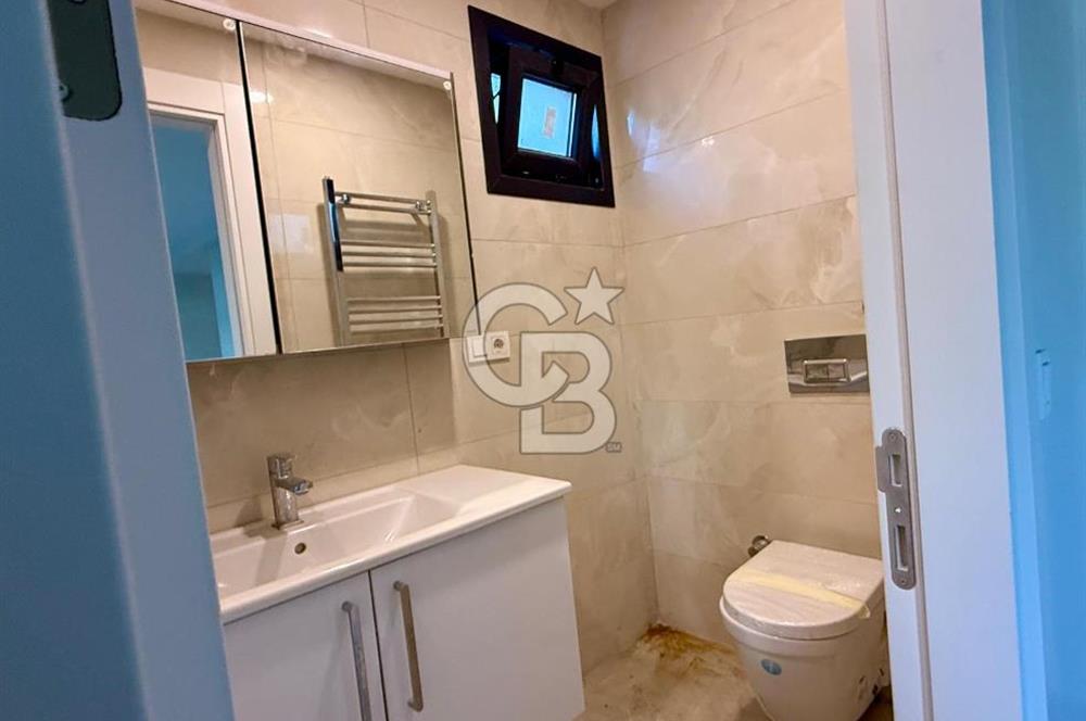 Caddebostan Yalı Parseli Satılık 3+1 Bahçe Katı