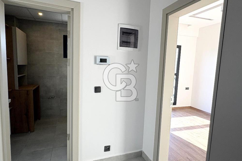 KUŞADASI SAHİL ATATÜRK BULVARI SATILIK 2+1 DAİRE