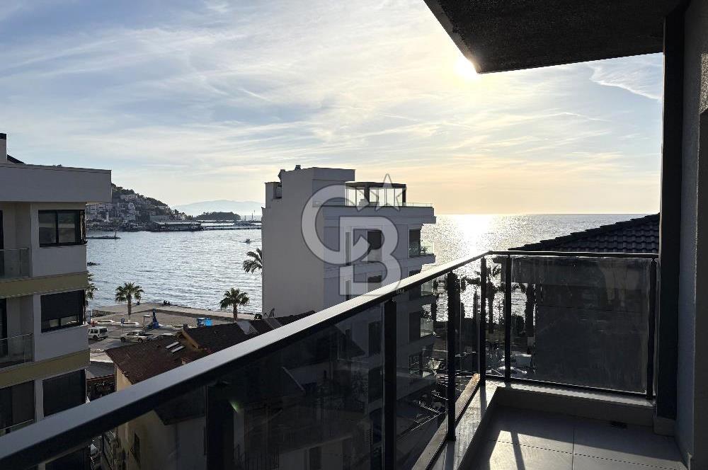 KUŞADASI SAHİL ATATÜRK BULVARI SATILIK 2+1 DAİRE