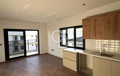 KUŞADASI SAHİL ATATÜRK BULVARI SATILIK 2+1 DAİRE