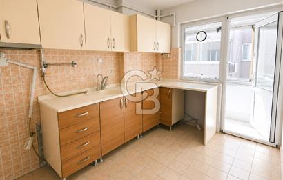 KÜKÜRTLÜ CADDESİ ÜZERİNDE SATILIK GENİŞ 2+1 DAİRE